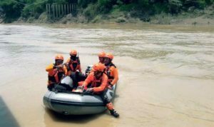 Operator Perahu Hilang di Cimanuk, Tenggelam dan Terbawa Arus Sungai