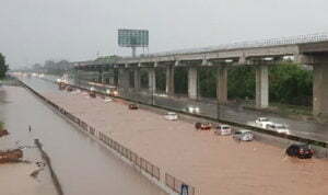 Tol-Jakarta-Cikampek-banjir
