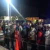 Ribuan warga dari perantauan tampak berjejar menunggu giliran untuk melewati pos penjagaan di Desa Sampora Kecamatan Beber Kabupaten Kuningan