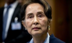 Gelar Kehormatan Aung San Suu Kyi Dicabut