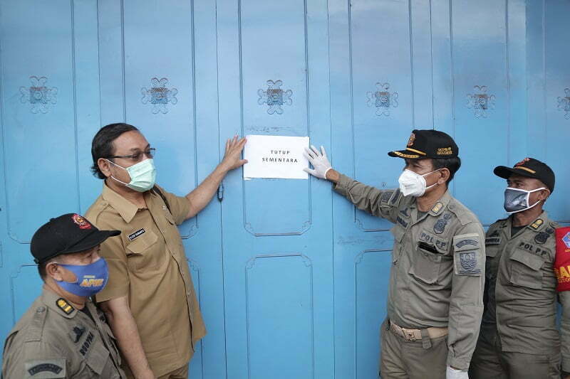 Tutup 9 Apotek dan Toko Alkes di Kota Cirebon