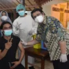 Charly Van Houten Pulang Kampung untuk Menjalani Vaksinasi