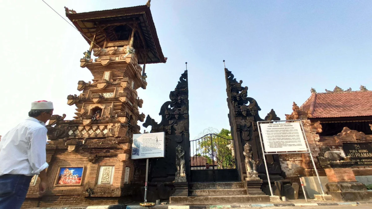 Masjid, Gereja, Pura, dan Vihara Hanya Dipisah Tembok