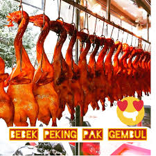 Bebek Peking Tiongkok untuk Tahun Baru Imlek
