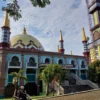 menara-masjid-agung-sumber
