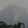 Abu Gunung Merapi Mengenai Tiga Desa di Boyolali