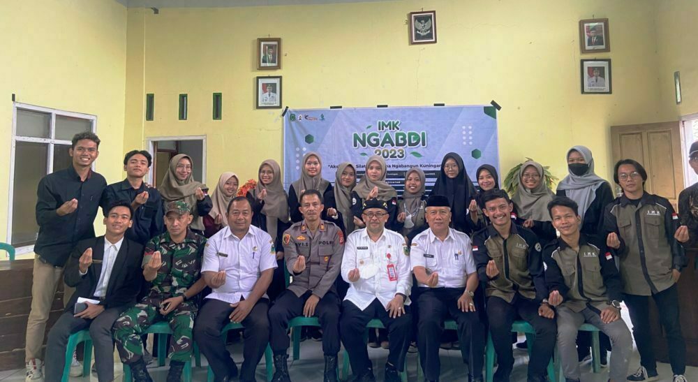 Ikatan Mahasiswa Kuningan Wilayah Cirebon Ngabdi di Desa Giriwaringin