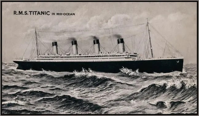 Kapal Titanic tenggelam pada tanggal 15 April 1912 di Samudra Atlantik Utara setelah menabrak gunung es.