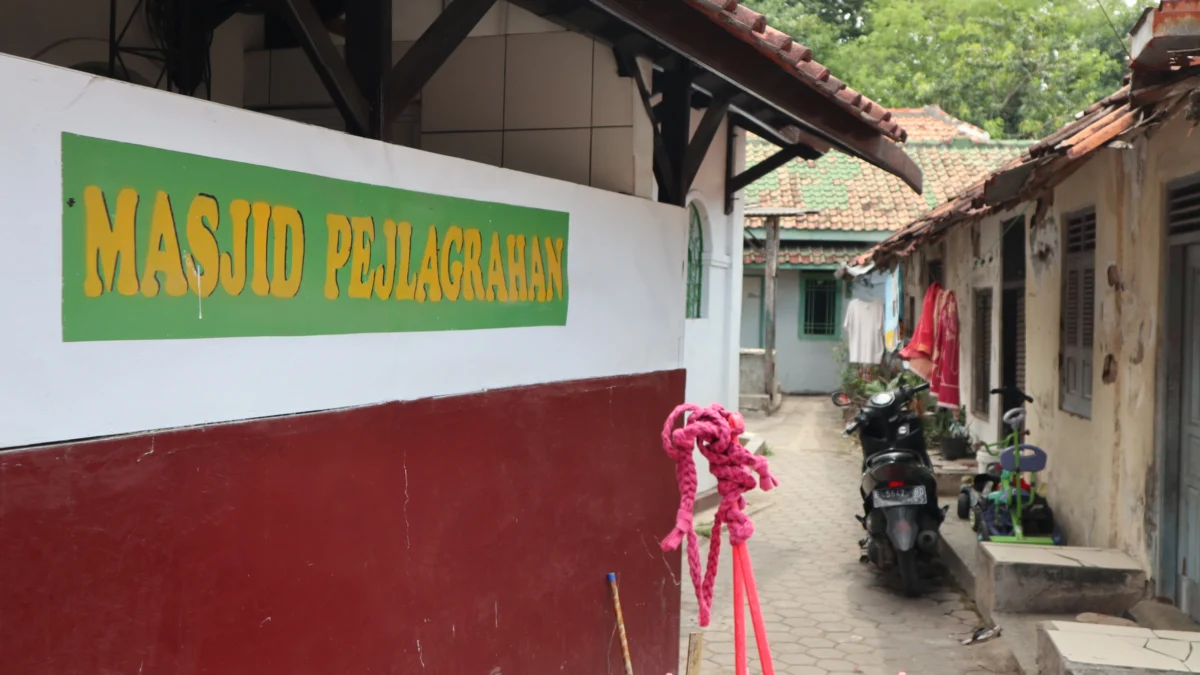 Wajib Tahu! Masjid Tertua di Cirebon Dibangun oleh Putra Prabu Siliwangi di Era Tahun 1400 an