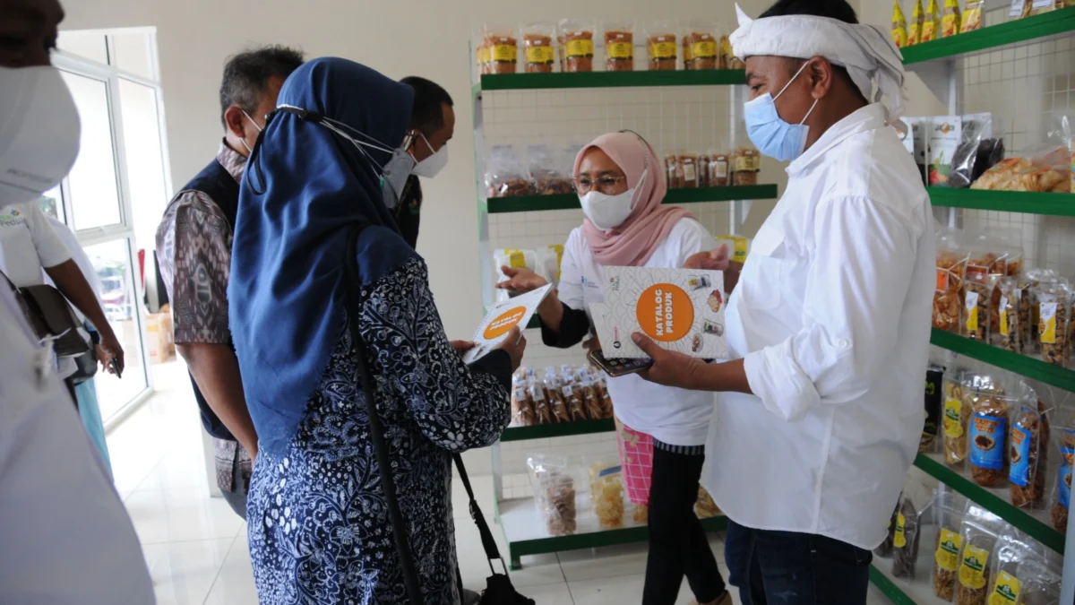 PLN Dorong Pengembangan UMKM dan Pariwisata di Jawa Barat Lewat Program TJSL