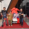 Pelanggan Telkomsel Asal Tangerang Berhasil Bawa Pulang Mobil Wuling Air EV Gratis Dalam Program Jelajah Digital 2023