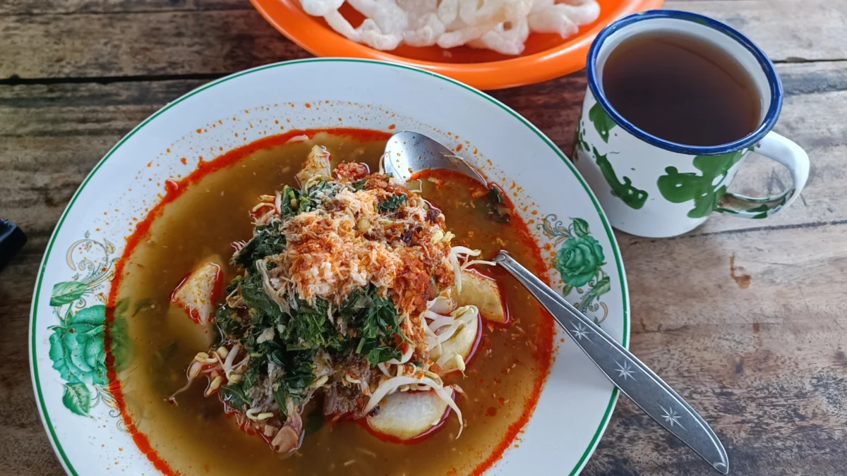 DOCANG Makanan Tradisional Khas Cirebon yang Fenomenal dan Bersejarah. Tempat Makan Recomended Ada Disini! Wajib Tahu