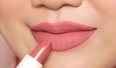 Inilah 5 Merk Lipstik Warna Pink Pilihan Terbaik