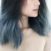 Cara Membuat Gaya Ombre Rambut Pendek Sebahu Warna Biru