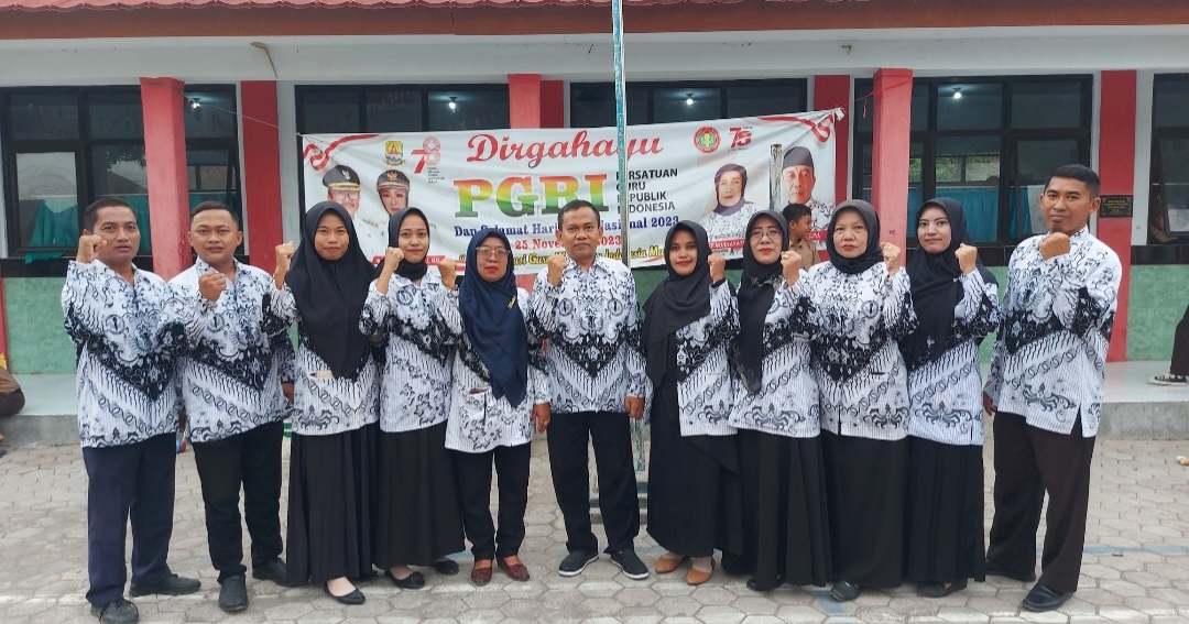 SDN 1 Pangkalan gelar HGN atau Hari Guru Nasional 2023. SDN 1 Pangkalan berada di Kecamatan Plered, Kabupaten Cirebon