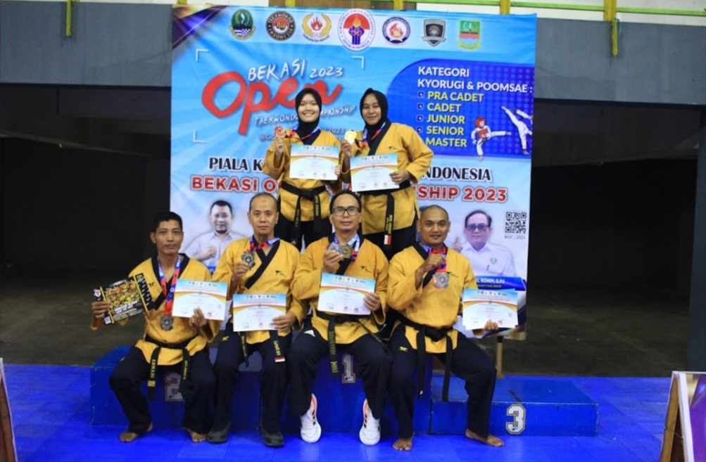 Taekwondo Kota Cirebon atau TKC menurunkan 6 Master. Di antaranya Suwiriyadi, Rinto Ardianto, Hari Suprapto, Armadi, Esti Dwi Wahyuni dan Dhea Aulia. Mereka berhasil membawa pulang 1 emas, 2 perak, dan 1 perunggu.