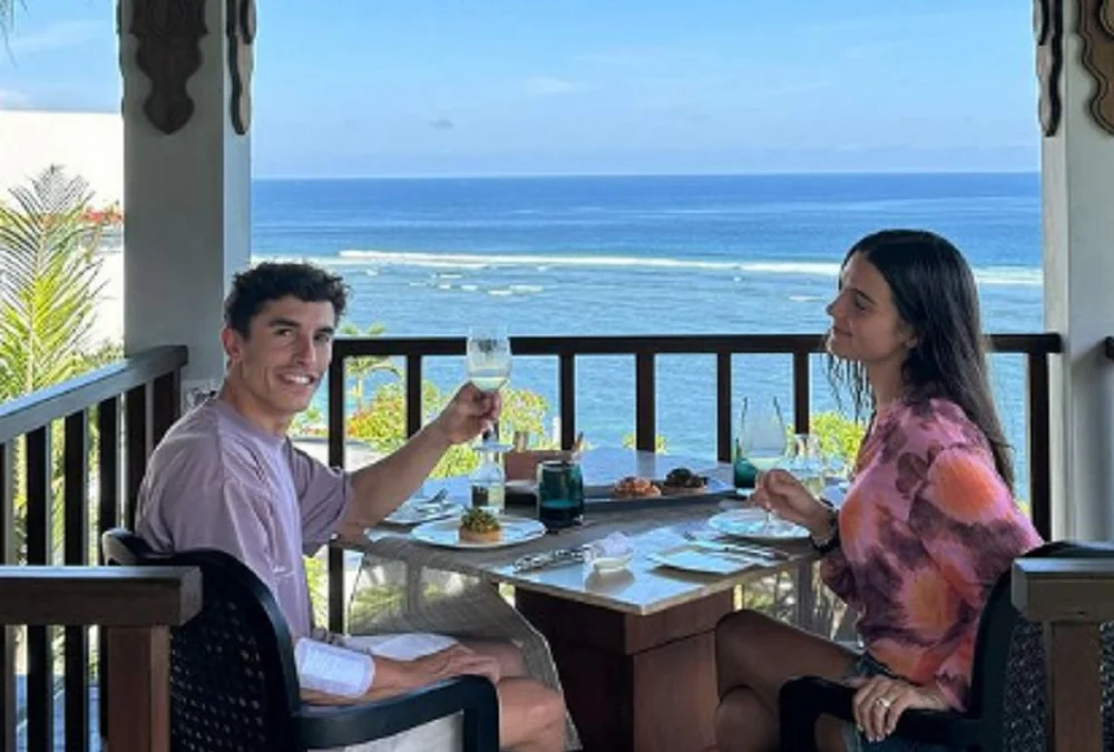 Momen Marc Marquez dan Gemma Pinto liburan di Bali