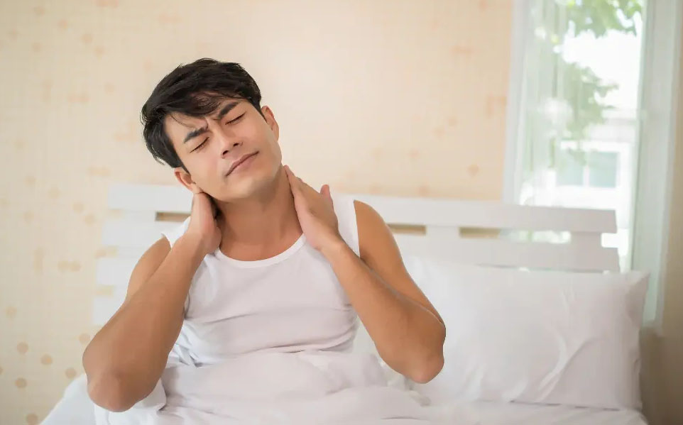 Bangun Tidur Badan Malah Terasa Kaku, Cek Kembali Posisi Tidur Anda