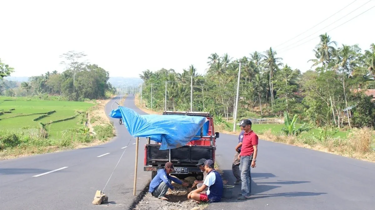 Total Anggaran Pemeliharaan Jalan Rusak di Kabupaten Kuningan Rp3 M