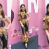 Carissa Aretha Zara berhasil meraih prestasi gemilang di ajang Indonesia Teen Fashion Week (ITFW).