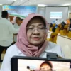 Kepala Dinas Pendidikan Kota Cirebon, Kadini SSos mengakui masih ada beberapa sekolah negeri di setiap kecamat